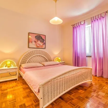 Lidija * Novi Vinodolski