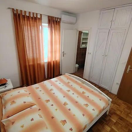 Lidija Apartman